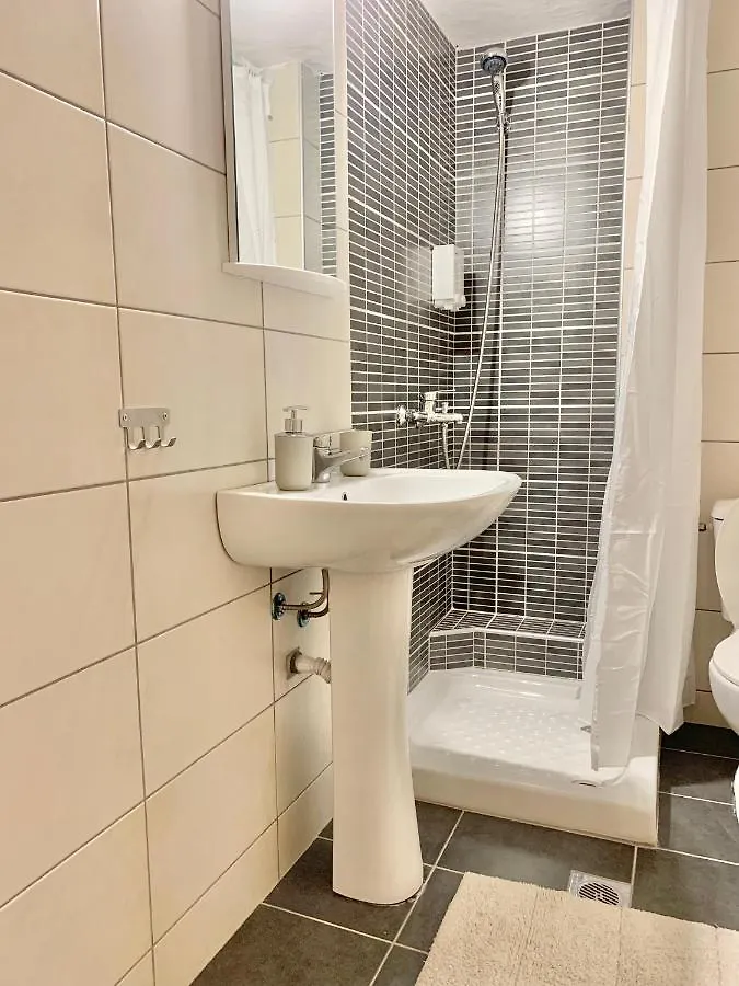 Lovely Apartment By The Sea 2 ….. Epanomi Yunanistan